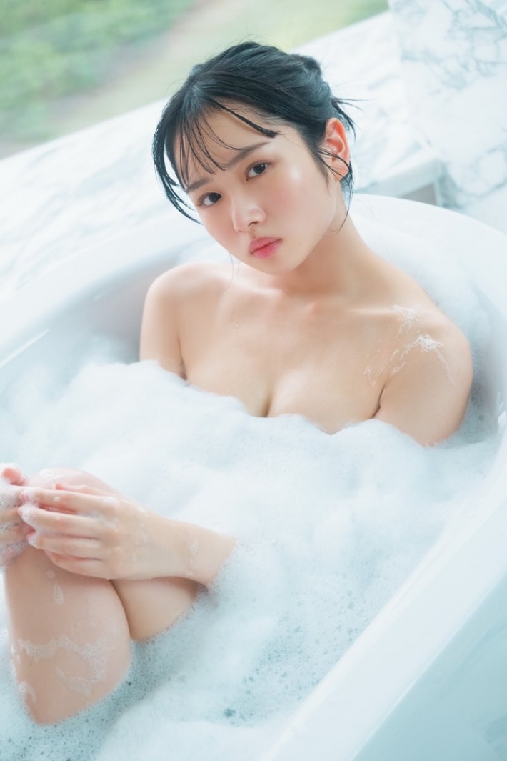日向坂46上村ひなの写真集3 日向坂46上村ひなの写真集3