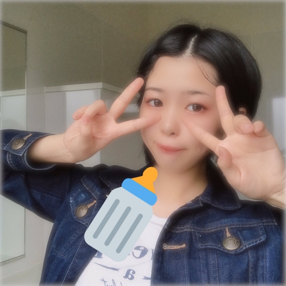 童顔貧乳6