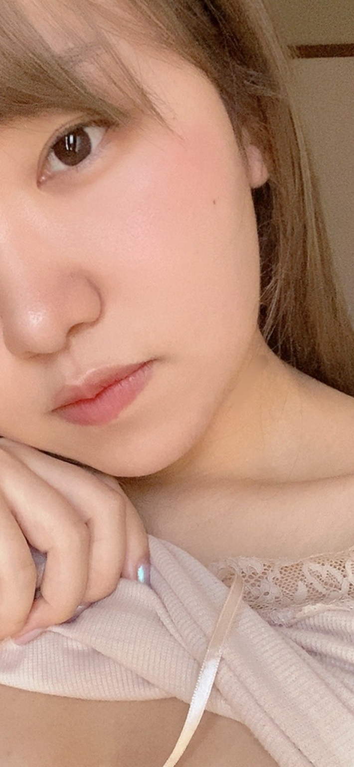 顔出しおっぱい7