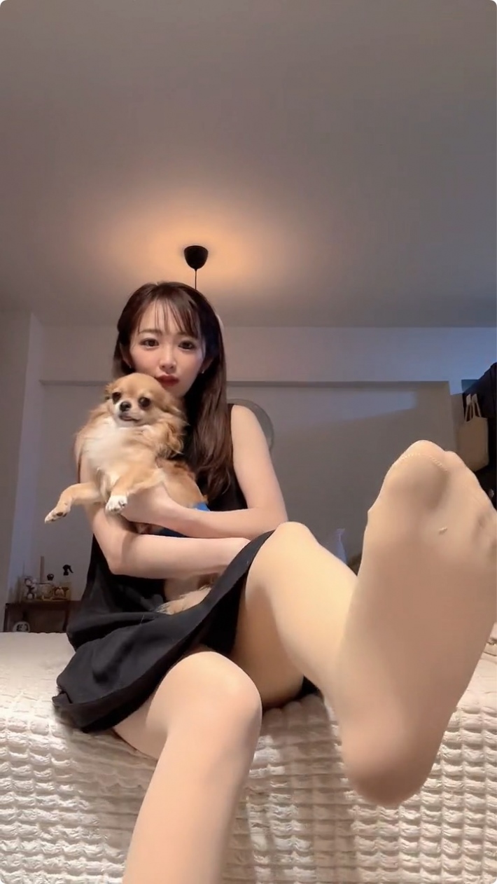 中山さらインスタパンチラ3
