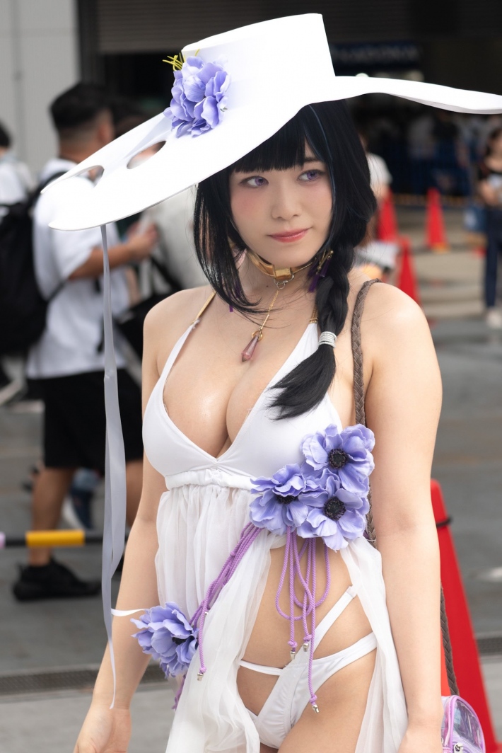 NIKKEコスプレ巨乳2