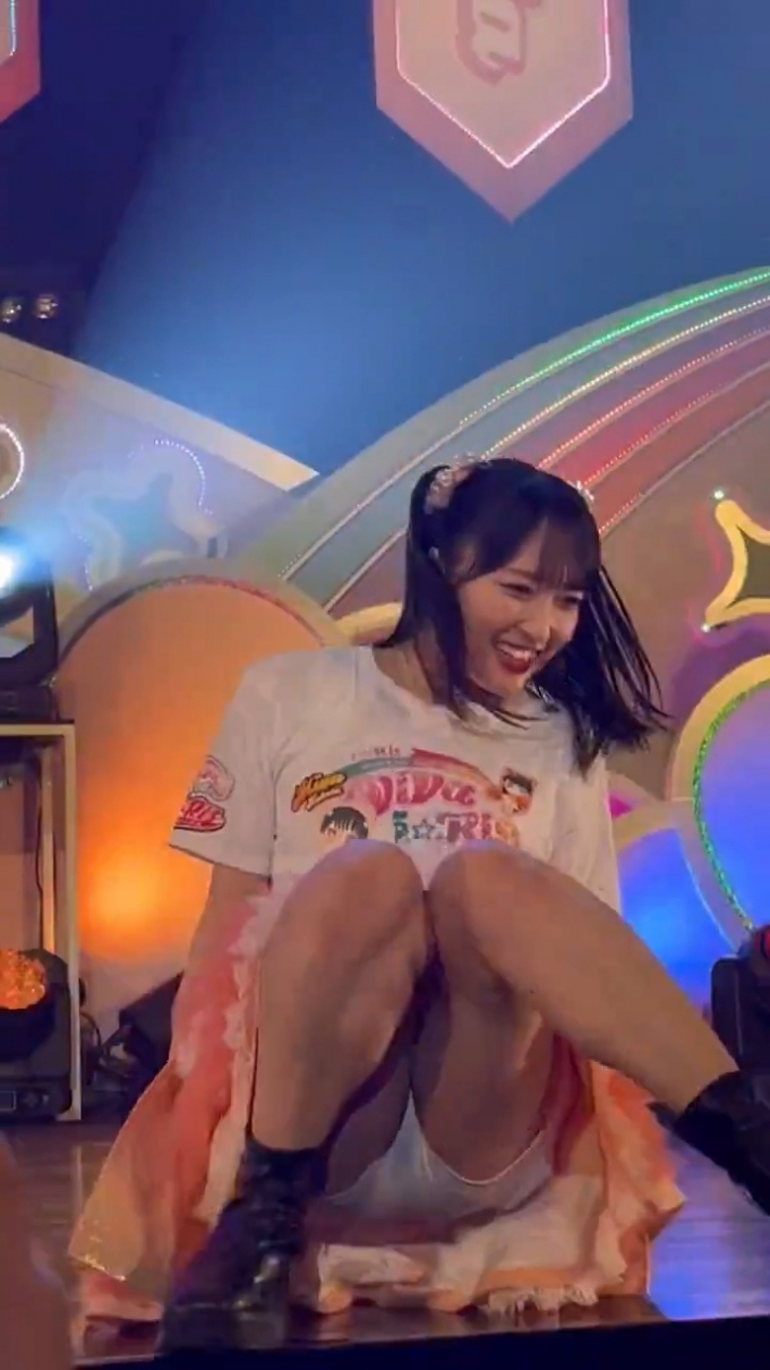 久保田未夢パンチラ2