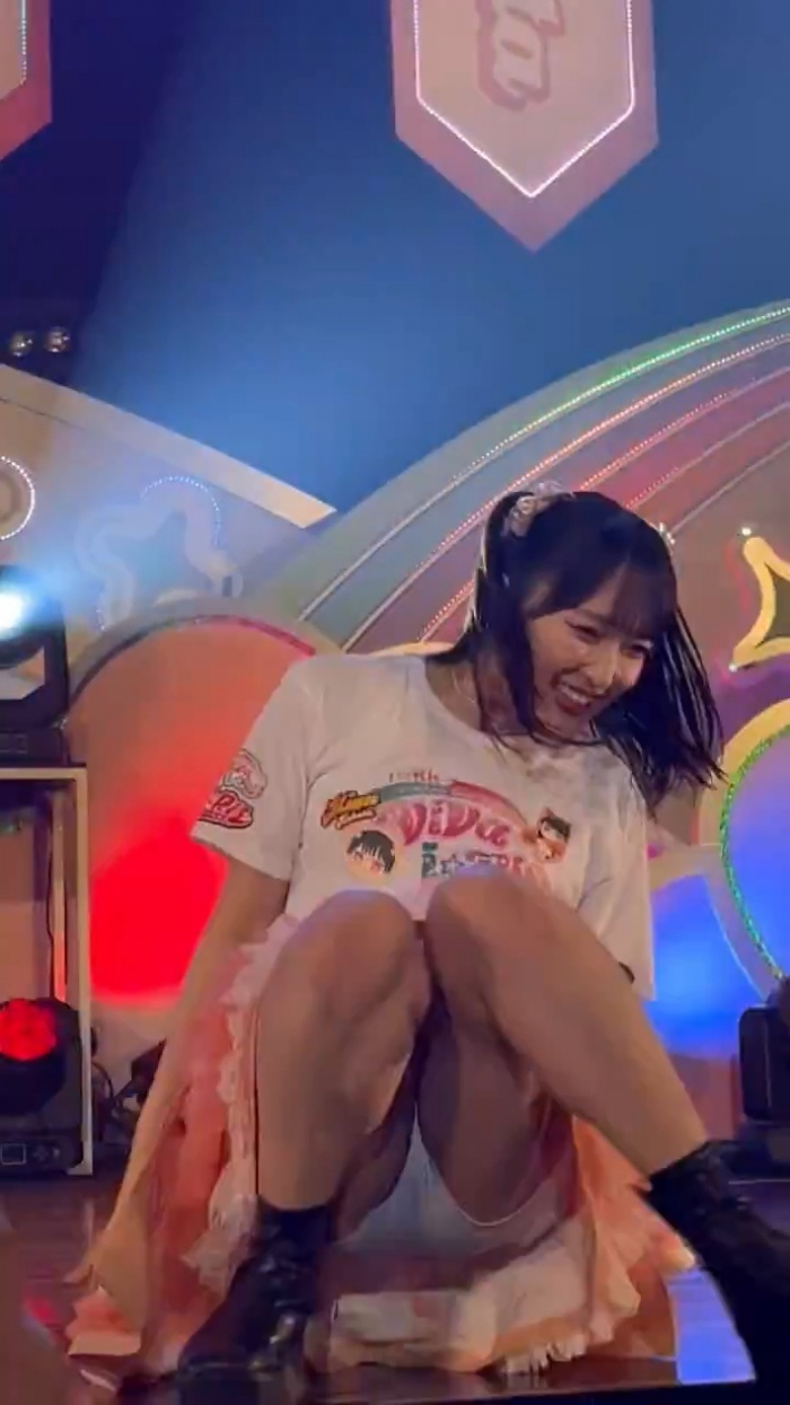 久保田未夢パンチラ3