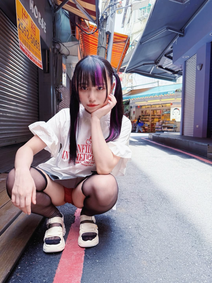 台湾美女インフルエンサー齋齋いつきAV3