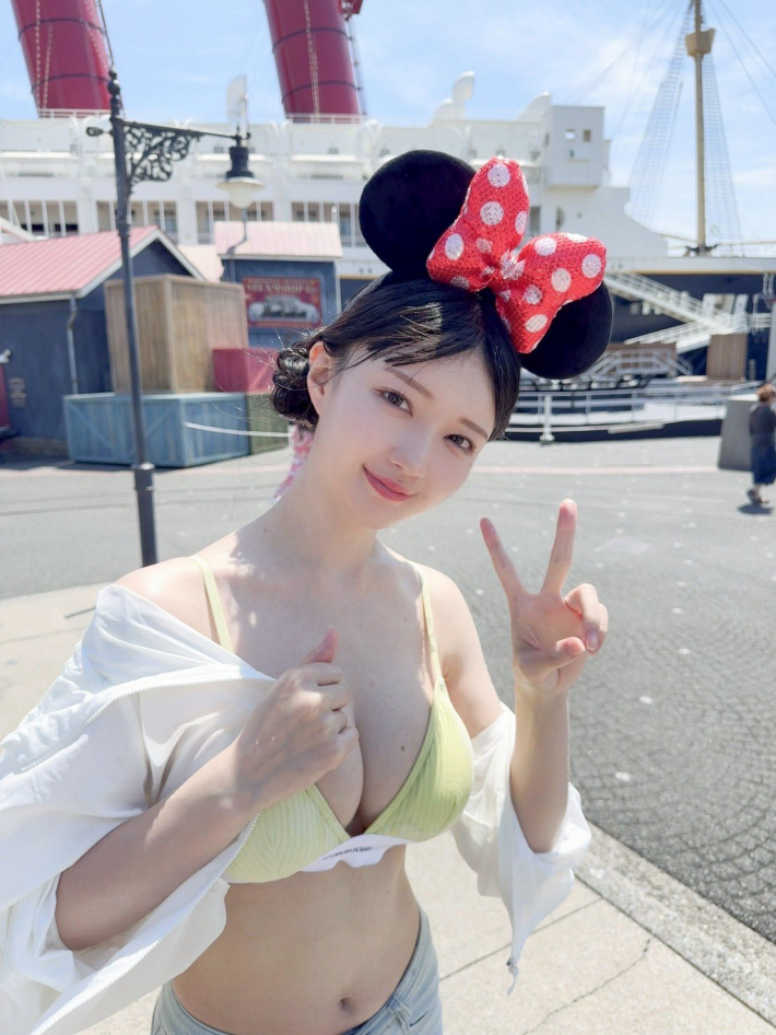 下着ディズニー女1