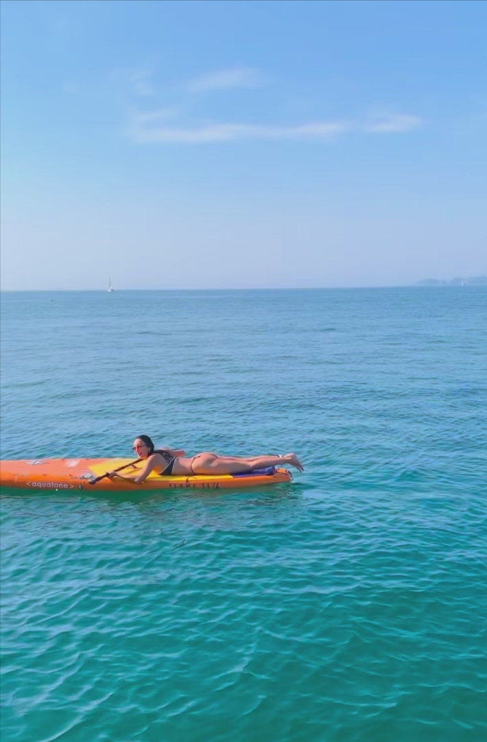 菜々緒Tフロントビキニ4