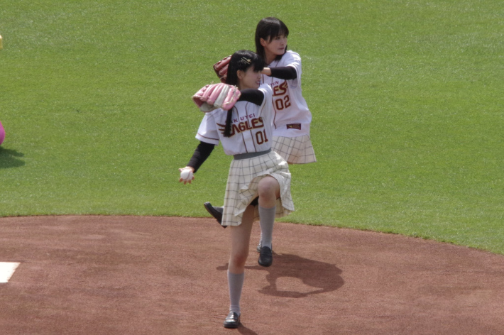 虹ヶ咲声優パンチラ1